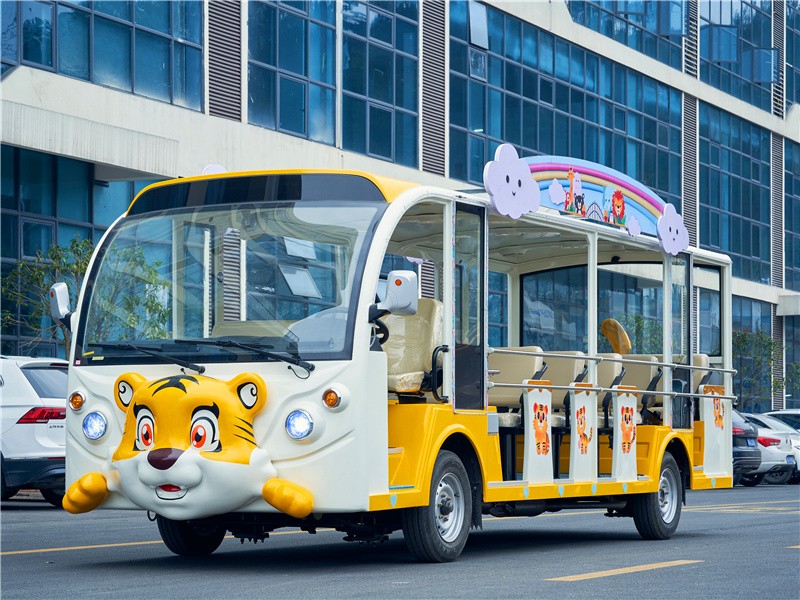 23座燃油觀(guān)光車(chē)